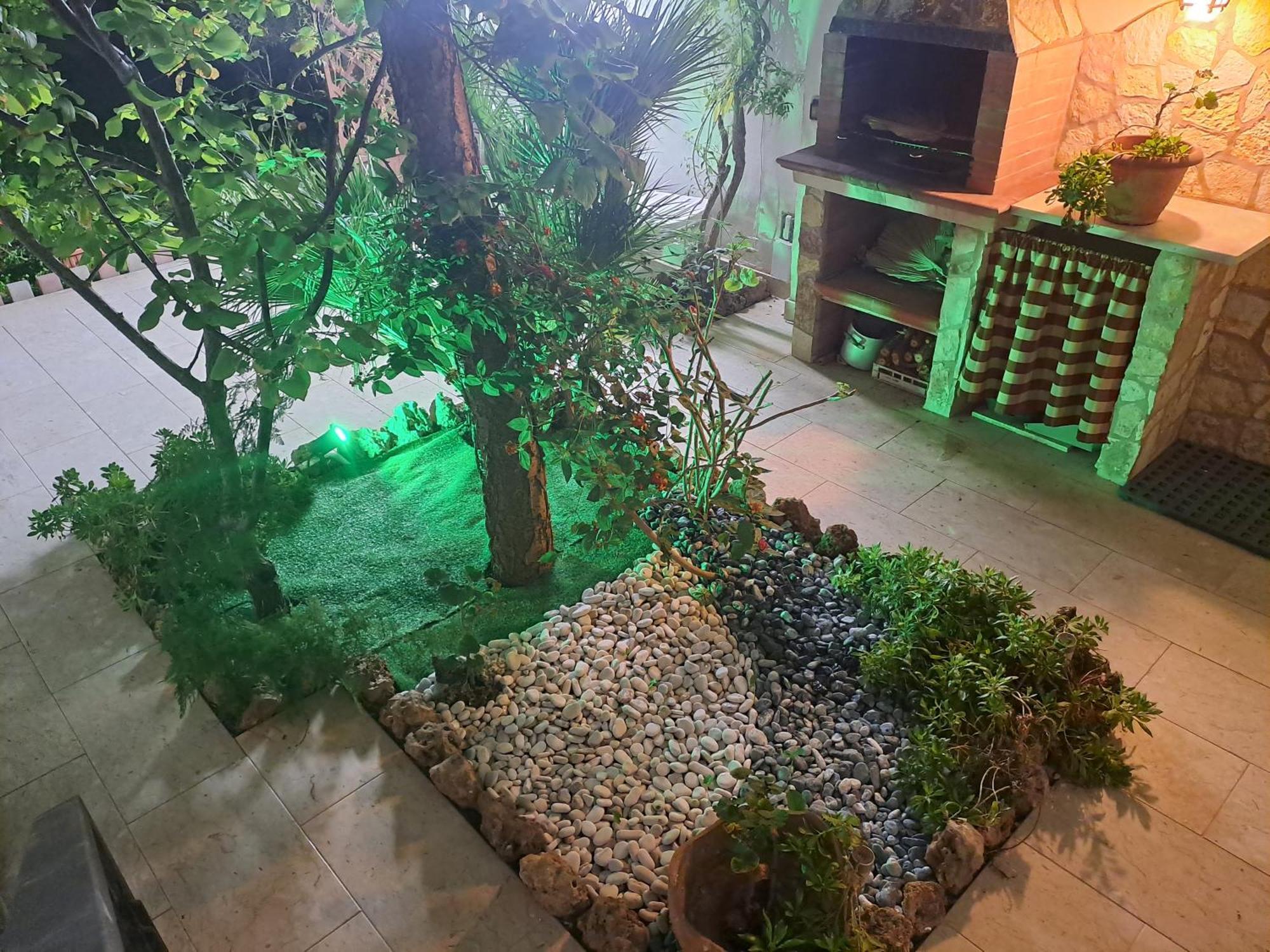 Appartamento Giardino Fiorito Trapani Esterno foto