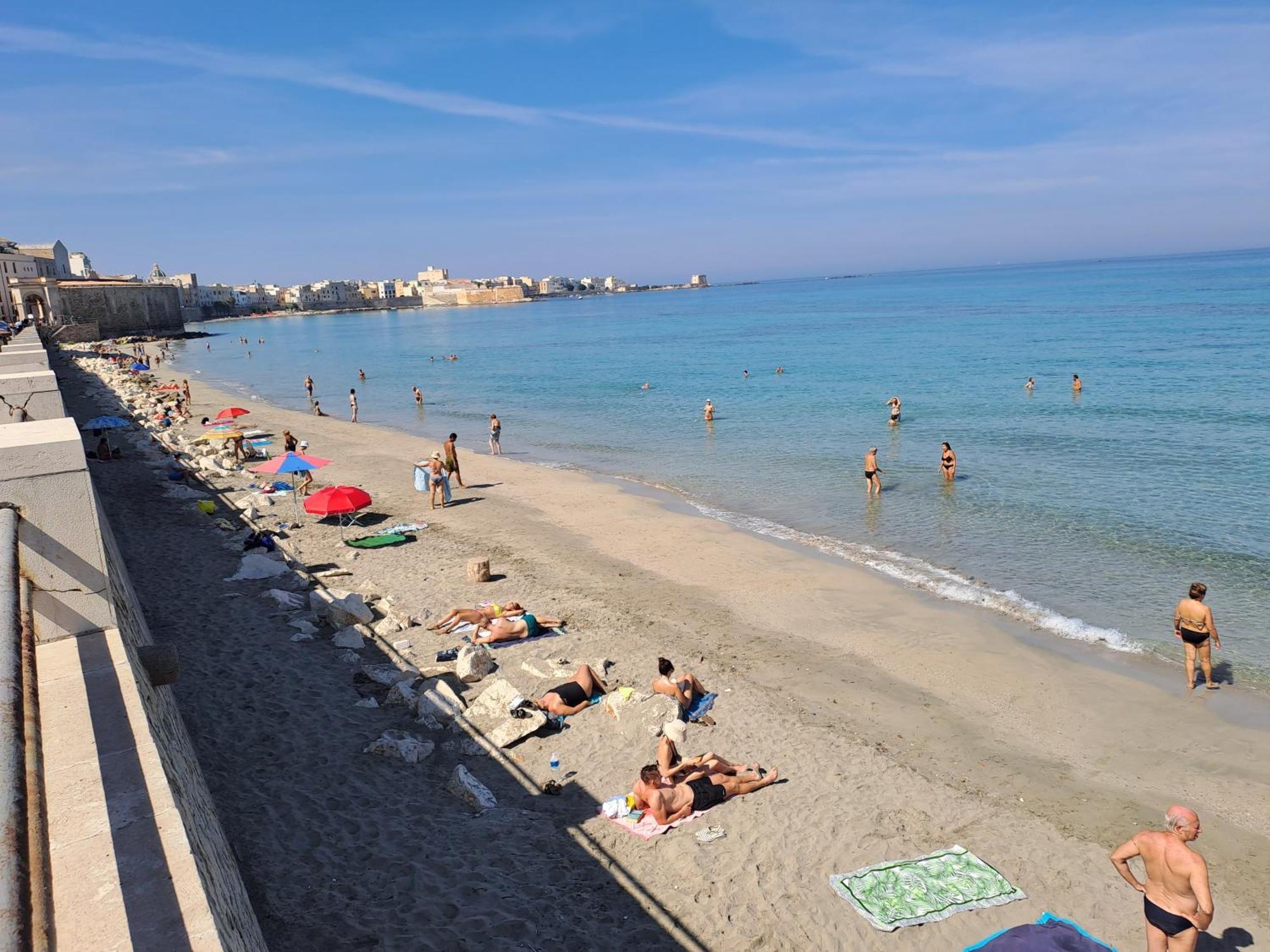 Appartamento Giardino Fiorito Trapani Esterno foto